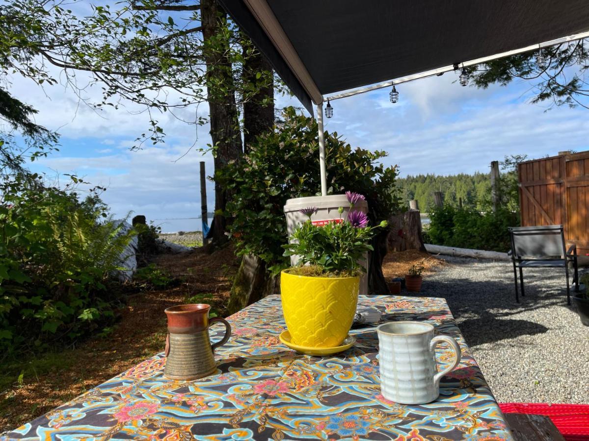 Готель So Damn Lucky Glamping Юклулет Екстер'єр фото